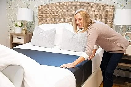 Easy installation setup of Earthing sleep mat kit on mattress