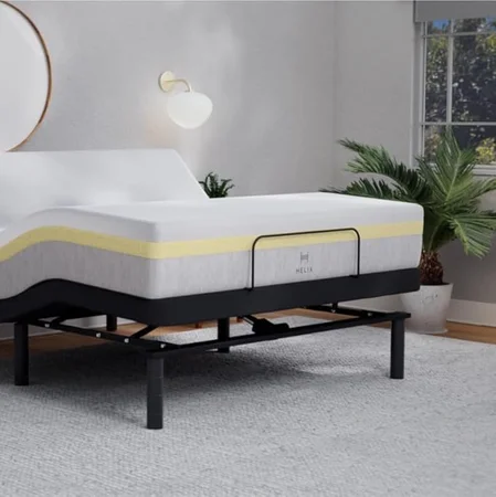 Helix Dawn King mattress showing cooling gel foam layers for temperature regulation