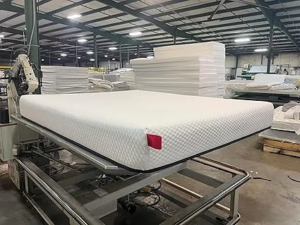 Medium firm mattress with breathable diamond soft cover fabric
