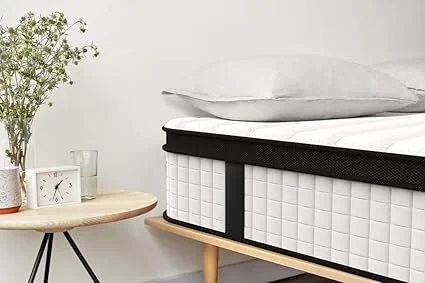 Medium firmness Inofia mattress with breathable soft knitted fabric cover