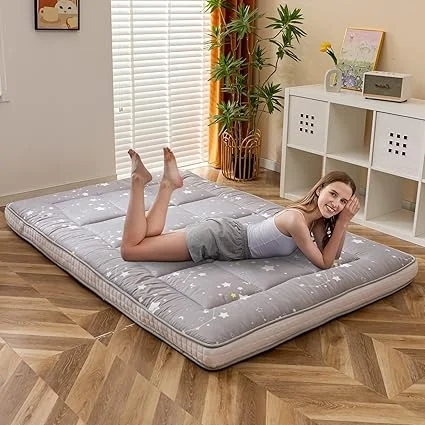 Quilted Japanese floor mattress bed topper by MAXYOYO