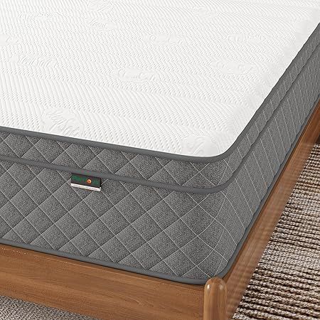 Layered memory foam in PurrJoys queen mattress for optimal support and pressure relief