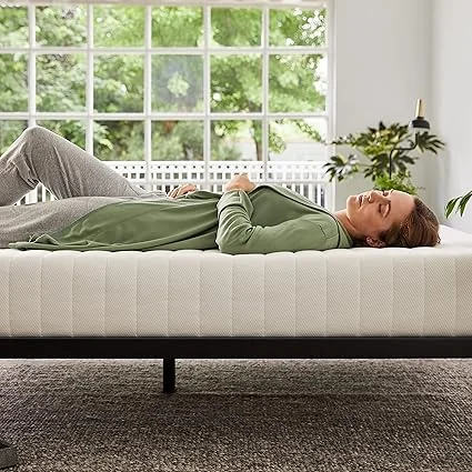 Organic latex mattress with breathable design for cool sleep