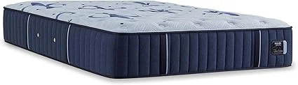 Luxury sleep surface with latex and cashmere layers