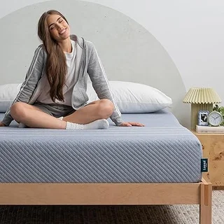 Leesa Studio full size mattress with cooling memory foam layers